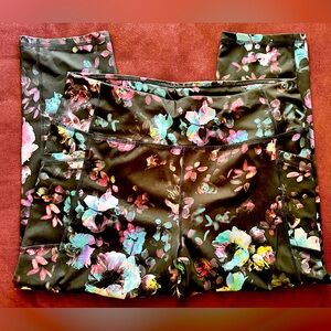 Avia capri length workout leggings. Size XL